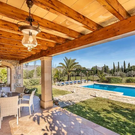 Villa Lolivar Canaves By Vintage Travel