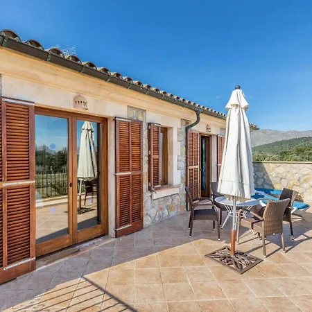 Lolivar Canaves By Vintage Travel * Pollença